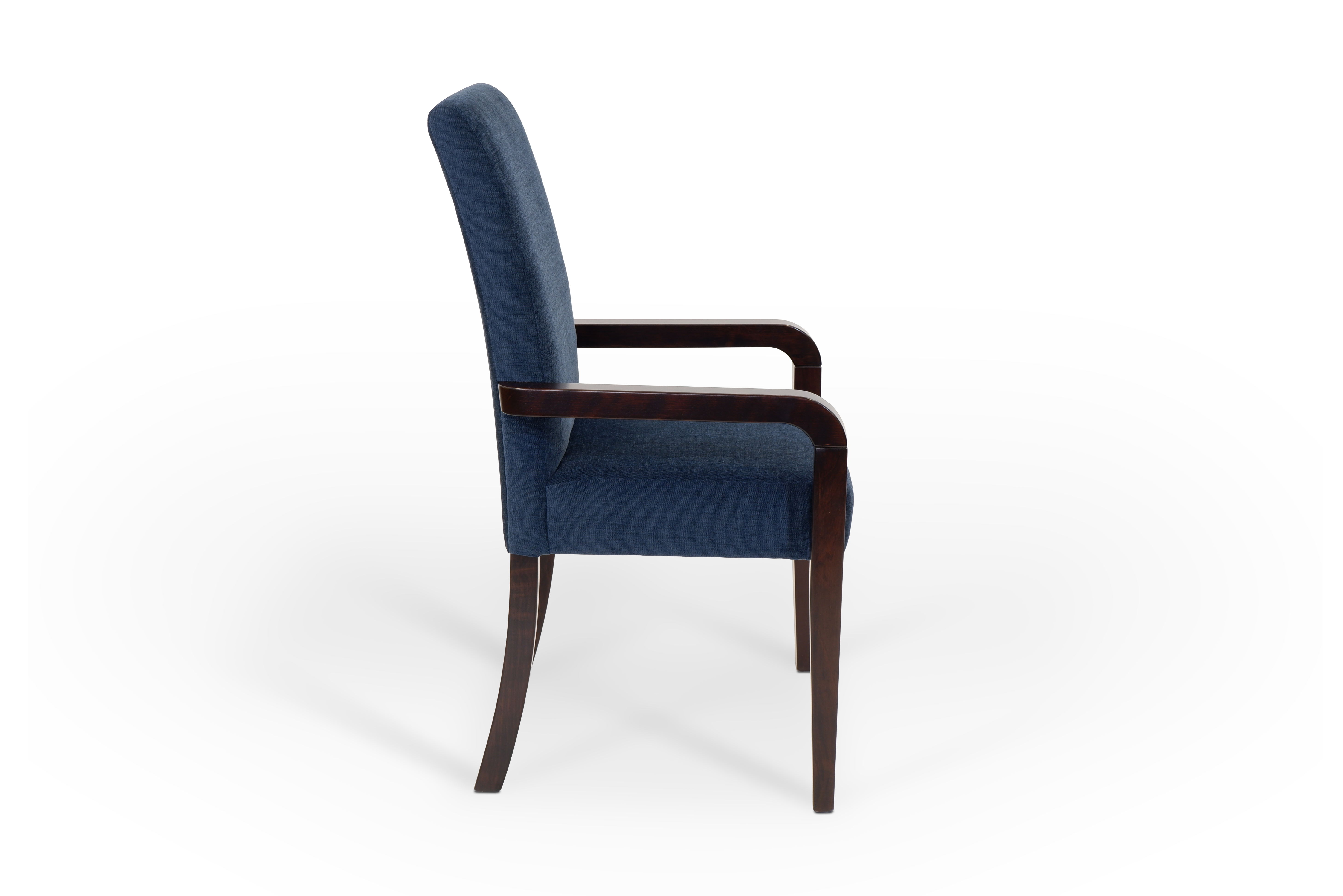 Hilton Carver Blue Side